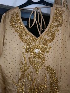 Elegant Ethnic Kurta Set With Dupatta
