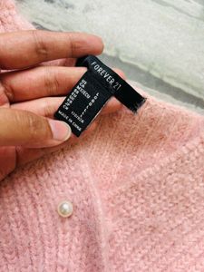 Forever 21 Pink Pearl Cardigan💗🌷