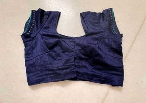 Geometric Print Navy Blue Saree With Blouse