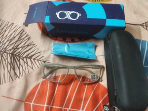 Lenskart Air Ulti-Matte Medium Glasses