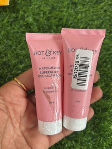 Dot &amp; Key Watermelon Face Wash (2 Tubes)