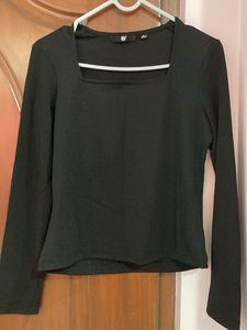 Black Long Sleeve Top