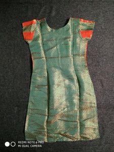 Zari Kurti Green &amp; Red