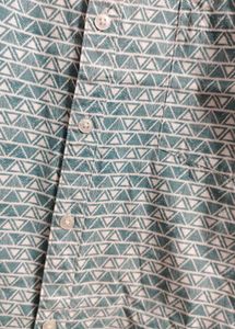Triangle Pattern Short Sleeve Shirt