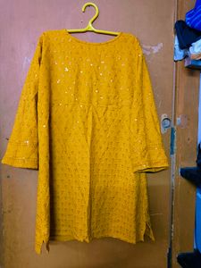 Chikkankari Short Kurtha💛
