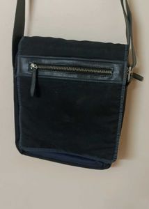 Baggit Crossbody Bag