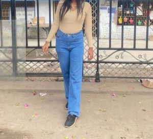 Elegant Beige Long Sleeve Top