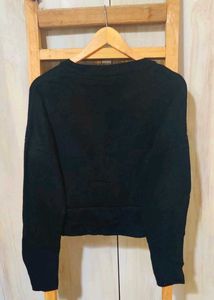 Floral Print Black woolen Top size-36-38