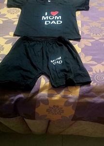 Cute 'I Love Mom Dad' Set