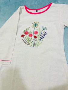 Beautiful Embroidered Kurti
