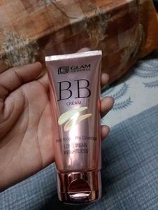 Glam Goddess  Foundation CC Cream - Unveil Effortl