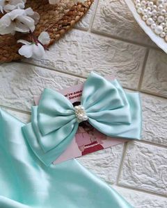 Pearl Tripple Layer Bow
