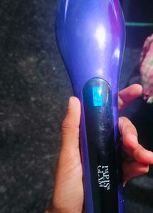 Paris Glam Hair Straightener