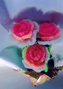 Crochet Rose Flowers Bouquet 1ps 150