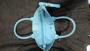 Brand New Tote Bag With Pouch