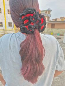 Crochet Scrunchie- Set Of 1