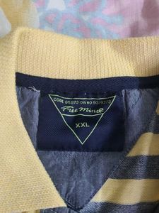 T-shirt Yellow with Blue lines