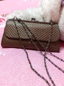 Elegant Clutch With Chain Strap