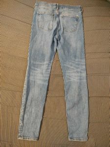 Zara Light Wash Jeans