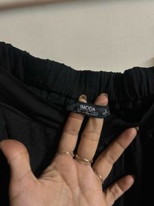 Elegant Black Midi Skirt