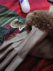 Fuzzy Cuff Gloves