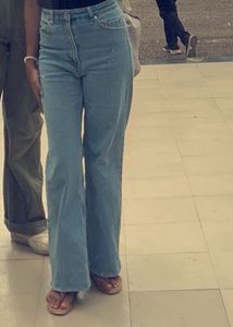Blue wide Leg Jeans