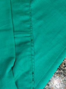 Teel Green &amp; Gold Border Saree With Blouse Piece