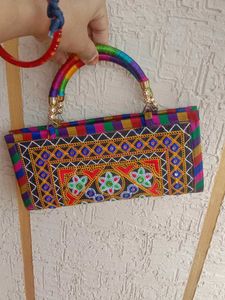 Newly And Stylish Bag