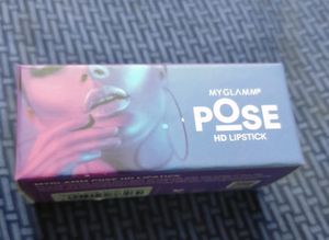 Pose My Glamm Lip Stick Red Colour