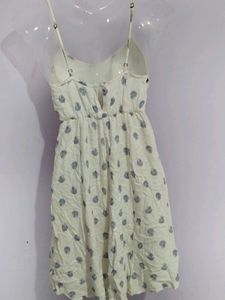 CUTE DRESS