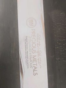 Almost Famous Premium Titanium Straightener