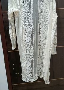Off-white Net Shrug