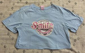 Cute Smile Graphic Crop Tee