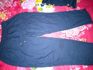 Crop Top And Pants With Long Shrug