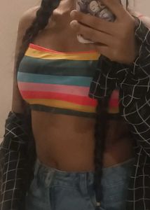 Trendy Top &amp; Shorts Outfit