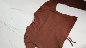 Pretty Brown Top