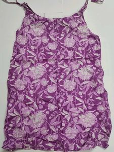Floral sleeveless short kurti