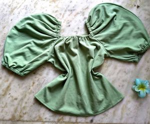 Aesthetic Green Puff Top 🦕✨
