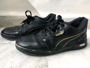 Puma Black Sneakers