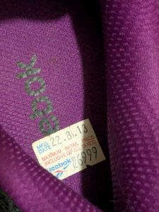 Original Reebok Aztrec 3 Running Shoe Unused