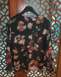 Floral Print Long Sleeve Top