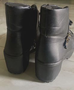 Black Chunky Heel Ankle Boots