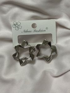 Star Earrings