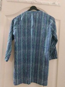 Striped 3/4 Sleeve Top