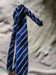Perfect For College Students, Office and Formal