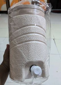 2L Vaccum Insulated Water Jug