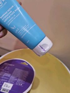 Dot &amp; Key Skincare Set