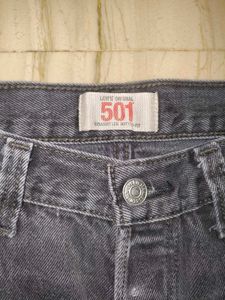 Levi&#39;s 501 Original Button-Fly Jeans