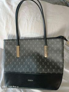 Esbeda Handbag