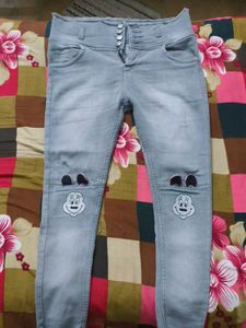 Gray High-Waisted Jeans